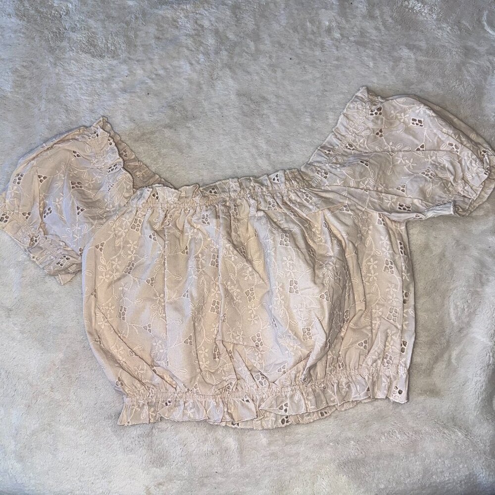 Off White Cream Eyelet Cropped Off Shoulder Top - Picture 9 of 16